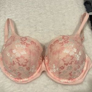 Victoria’s Secret 34DDD Pink Lace Floral Bra